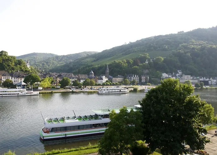 Hotel Vier Loewen 2*